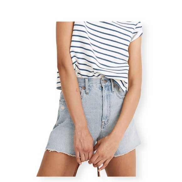 Madewell The MomJean Short in Byers Wash Ripped Edition. - Picture 1 of 11